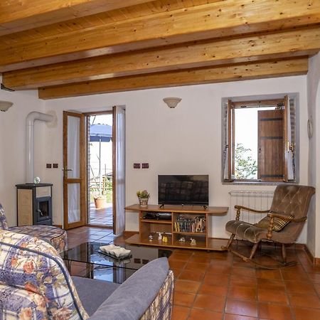Cottage Casale Relax E Tranquillita جويوزا ماريا المظهر الخارجي الصورة